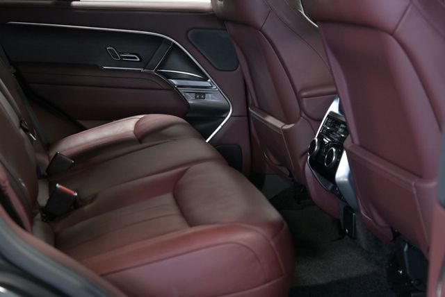 2024 Land Rover Range Rover P530 SE SWB - 23004911 - 34