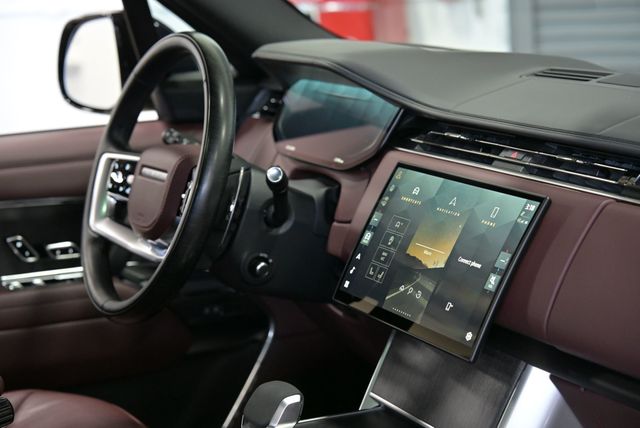 2024 Land Rover Range Rover P530 SE SWB - 23004911 - 39