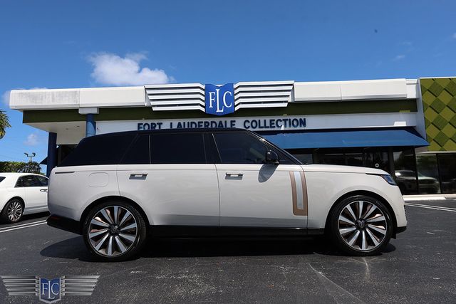 2024 Land Rover Range Rover P615 SV LWB - 23011609 - 12