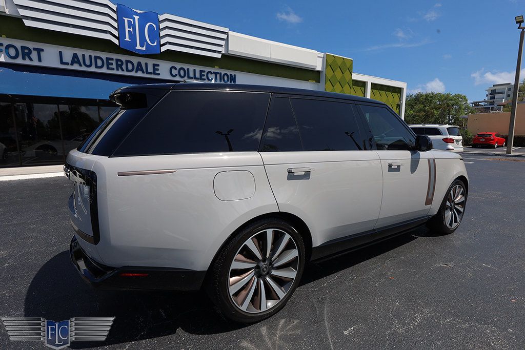 2024 Land Rover Range Rover P615 SV LWB - 23011609 - 4