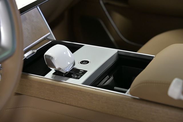 2024 Land Rover Range Rover P615 SV SWB - 23007080 - 28