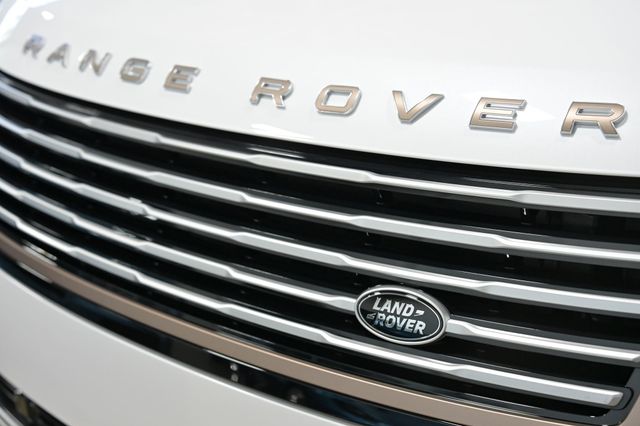 2024 Land Rover Range Rover P615 SV SWB - 23007080 - 4