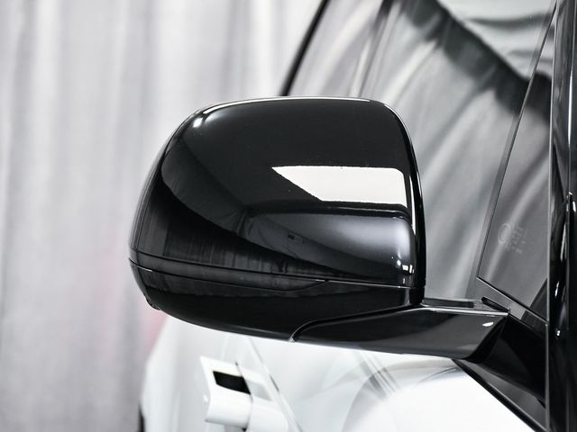 2024 Land Rover Range Rover SE - 22981696 - 67