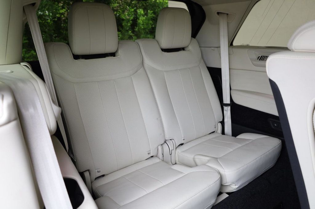 Land Rover Range Rover SE photo 27