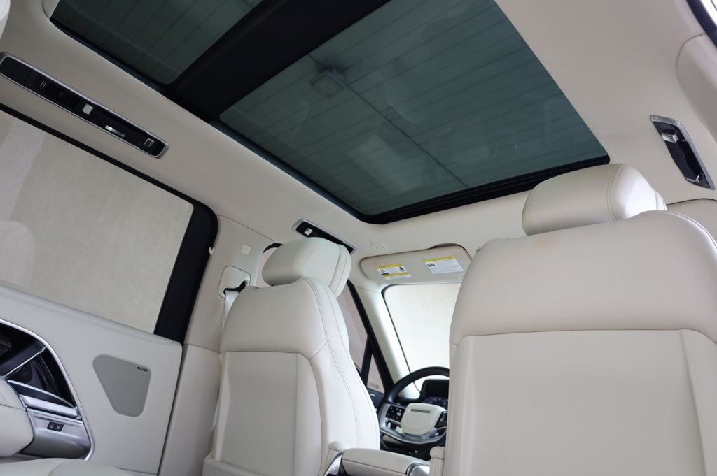 Land Rover Range Rover SE photo 28