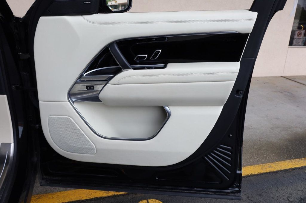 Land Rover Range Rover SE photo 30