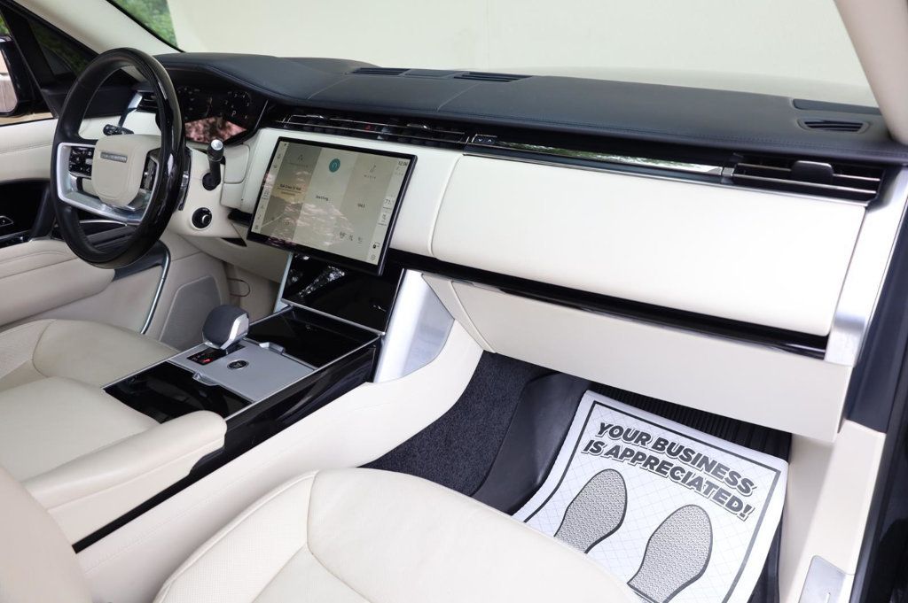 Land Rover Range Rover SE photo 34