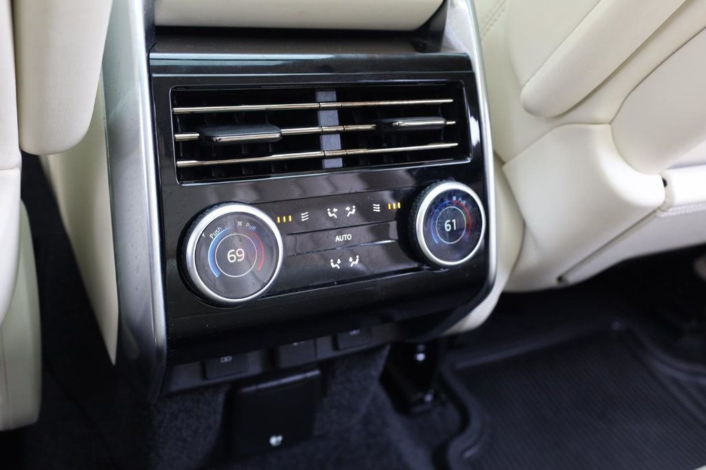 Land Rover Range Rover SE photo 43