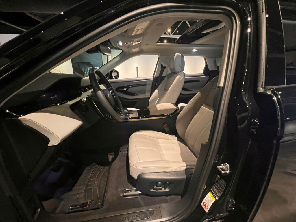 2024 Land Rover Range Rover Evoque Core/S/AWD/ColdClimatePkg/HtdRearSeats/MeridianSound/HtdSeats - 23033907 - 14