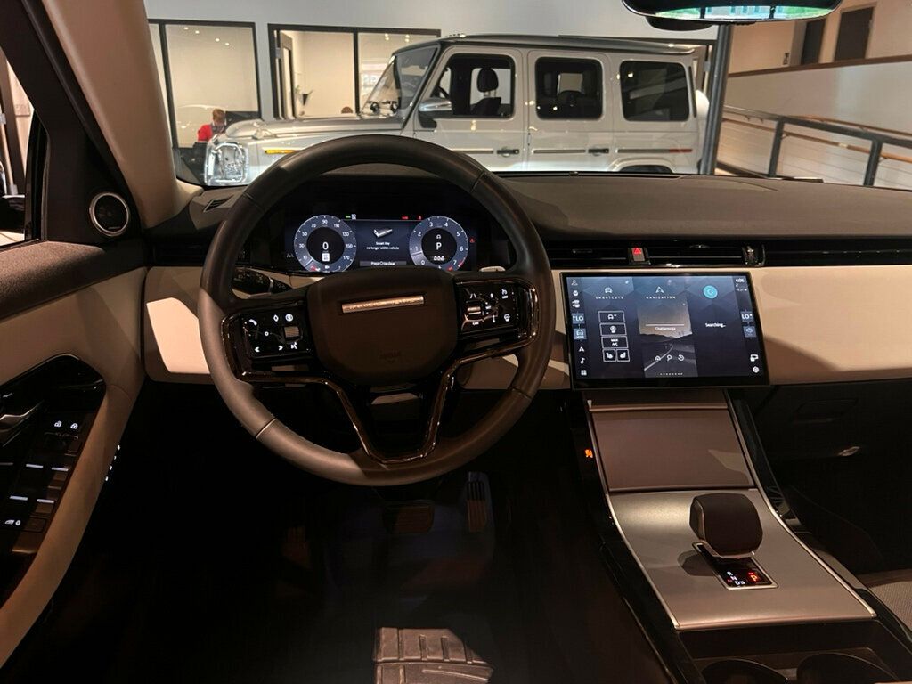 2024 Land Rover Range Rover Evoque Core/S/AWD/ColdClimatePkg/HtdRearSeats/MeridianSound/HtdSeats - 23033907 - 15