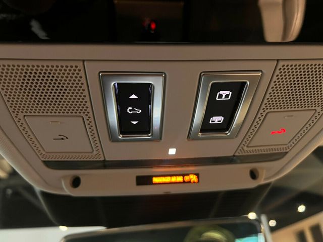 2024 Land Rover Range Rover Evoque Core/S/AWD/ColdClimatePkg/HtdRearSeats/MeridianSound/HtdSeats - 23033907 - 19