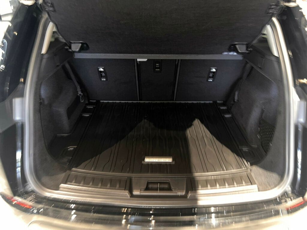 2024 Land Rover Range Rover Evoque Core/S/AWD/ColdClimatePkg/HtdRearSeats/MeridianSound/HtdSeats - 23033907 - 23