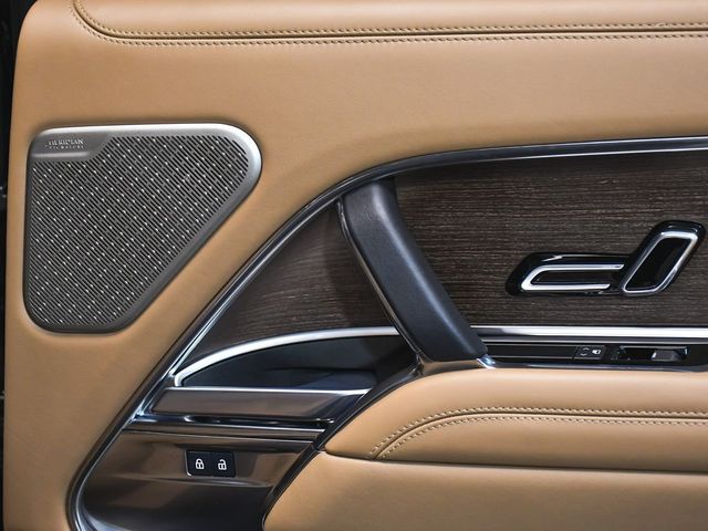 2024 Land Rover Range Rover Plug-In Hybrid Autobiography - 22993231 - 17