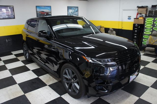 2024 Land Rover Range Rover Sport 1-Owner, Stunning, Low Mileage! - 23023333 - 11