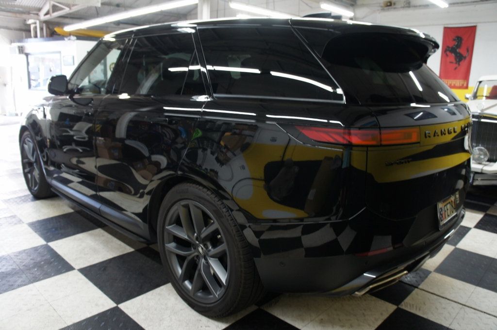 2024 Land Rover Range Rover Sport 1-Owner, Stunning, Low Mileage! - 23023333 - 17