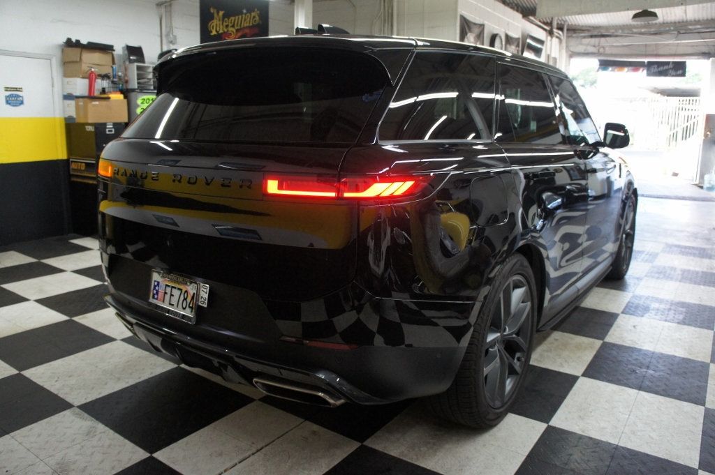 2024 Land Rover Range Rover Sport 1-Owner, Stunning, Low Mileage! - 23023333 - 4