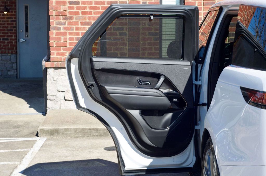 2024 Land Rover Range Rover Sport MSRP$89275/HotClimatePkg/ConveniencePkg/BlackExteriorPkg - 22981309 - 39