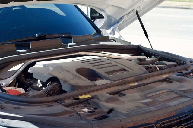 2024 Land Rover Range Rover Sport MSRP$89275/HotClimatePkg/ConveniencePkg/BlackExteriorPkg - 22981309 - 44