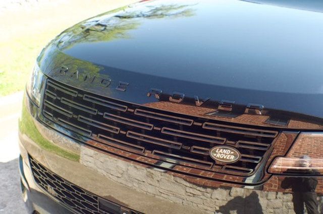 2024 Land Rover Range Rover Sport MSRP$95195/ColdClimatePkg/Heated&CooledFront&RearSeats/NAV - 22999405 - 12