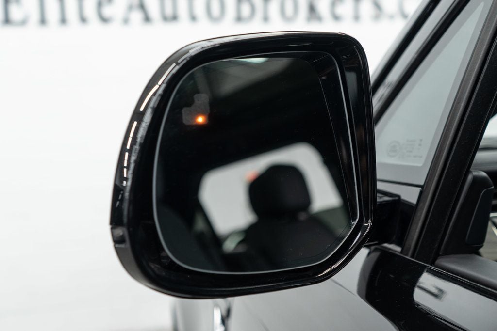 2024 Land Rover Range Rover Sport P400 Dynamic SE photo 49