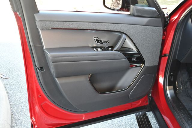 2024 Land Rover Range Rover Sport P400 Dynamic SE AWD SUV W/Navigation and Park Assist - 22968130 - 9