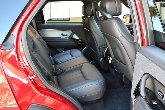 2024 Land Rover Range Rover Sport P400 Dynamic SE AWD SUV W/Navigation and Park Assist - 22968130 - 17