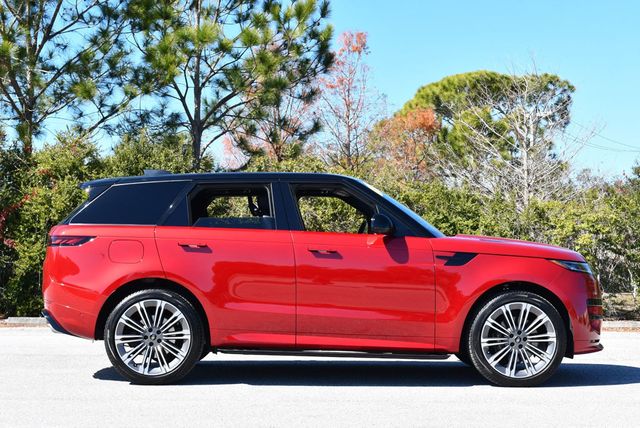 2024 Land Rover Range Rover Sport P400 Dynamic SE AWD SUV W/Navigation and Park Assist - 22968130 - 30