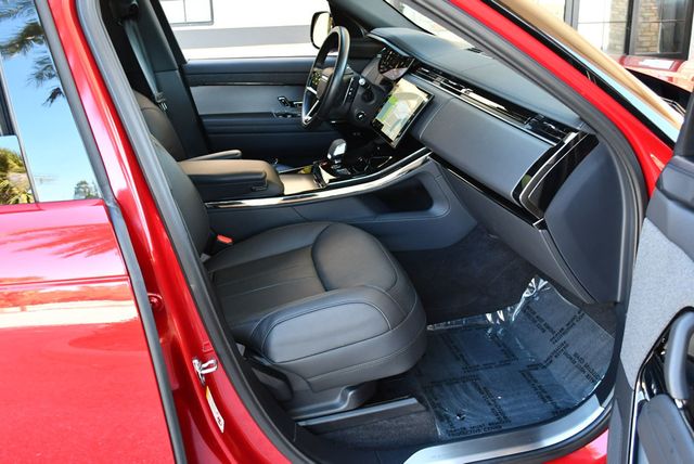 2024 Land Rover Range Rover Sport P400 Dynamic SE AWD SUV W/Navigation and Park Assist - 22968130 - 45
