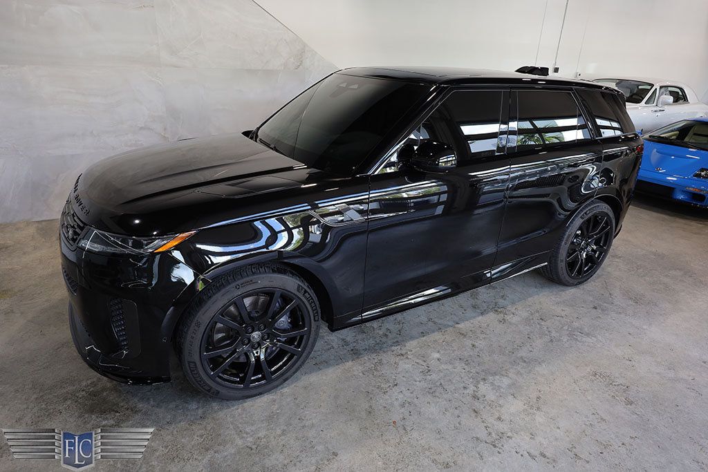 2024 Land Rover Range Rover Sport P635 SV Edition One Obsidian Black - 22591961 - 49