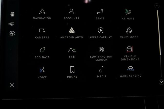 2024 Land Rover Range Rover Velar P250 Dynamic SE - 22938713 - 23