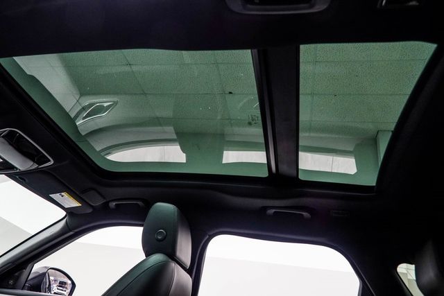 2024 Land Rover Range Rover Velar P250 Dynamic SE - 22938713 - 37