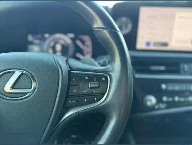 2024 Lexus ES ES 300h FWD - 22972682 - 10