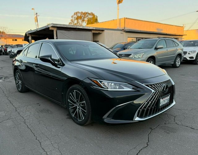 2024 Lexus ES ES 300h FWD - 22972682 - 2