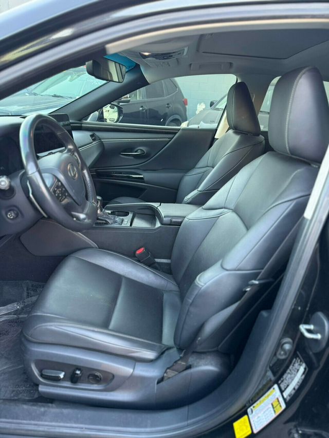 2024 Lexus ES ES 300h FWD - 22972682 - 6