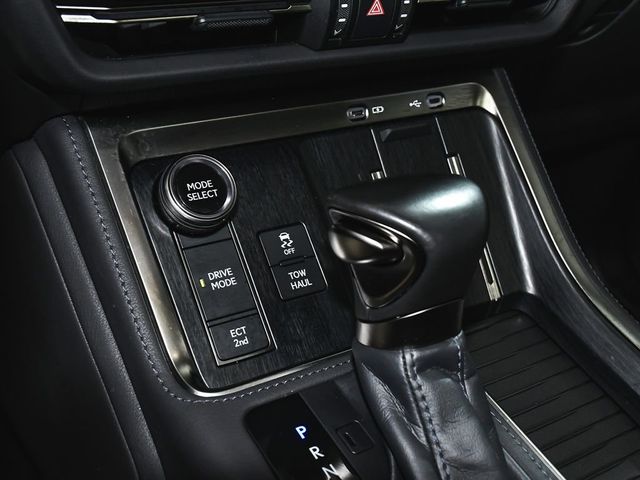 2024 Lexus GX 550 Premium - 23013866 - 36