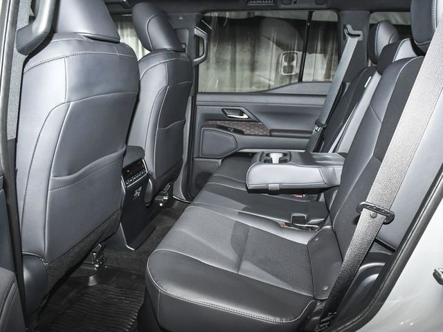 2024 Lexus GX 550 Premium - 23057402 - 46