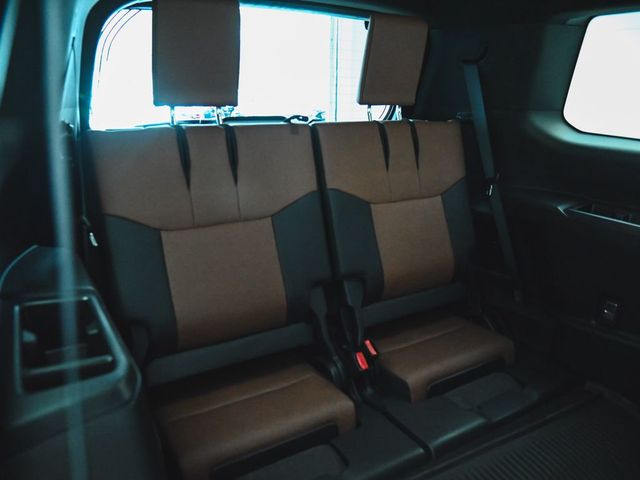 2024 Lexus GX 550 Premium - 23011710 - 33