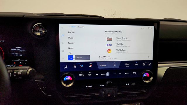 2024 Lexus GX GX 550 Luxury 4WD w/ Mark Levinson 21-Speaker Audio & HUD - 22998946 - 16