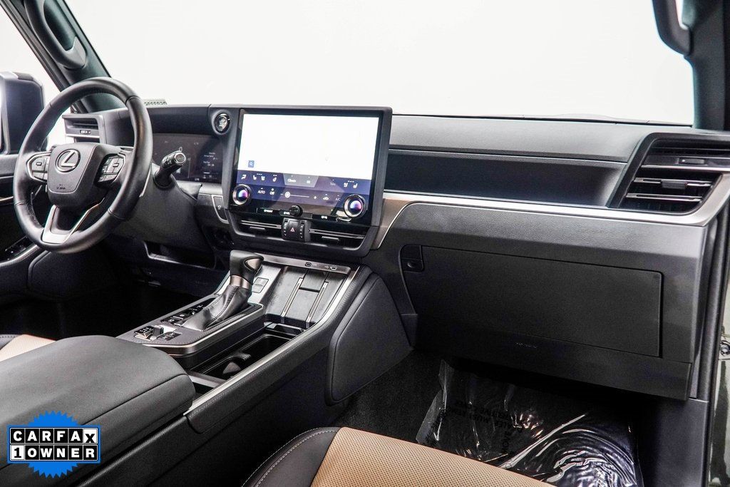 2024 Lexus GX 550 Overtrail photo 12