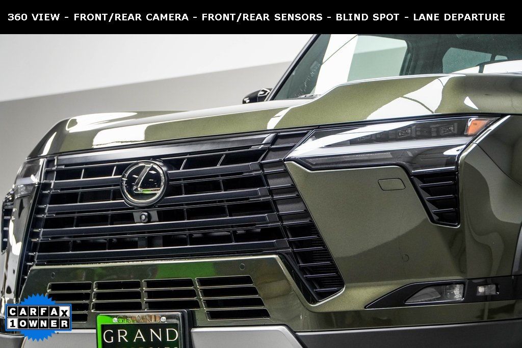 2024 Lexus GX 550 Overtrail photo 2
