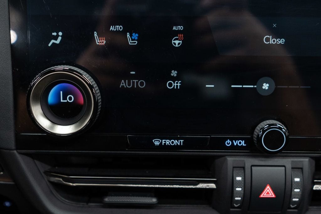 Lexus GX photo 27