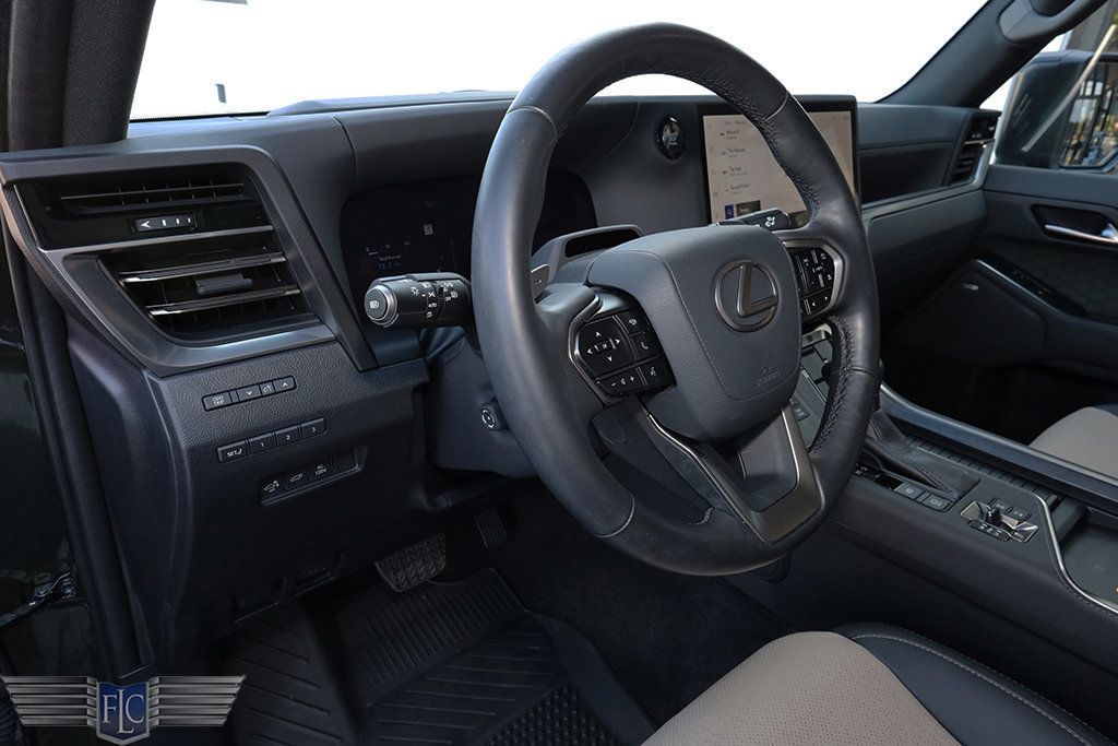 2024 Lexus GX GX 550 Overtrail+ 4WD - 23094487 - 24