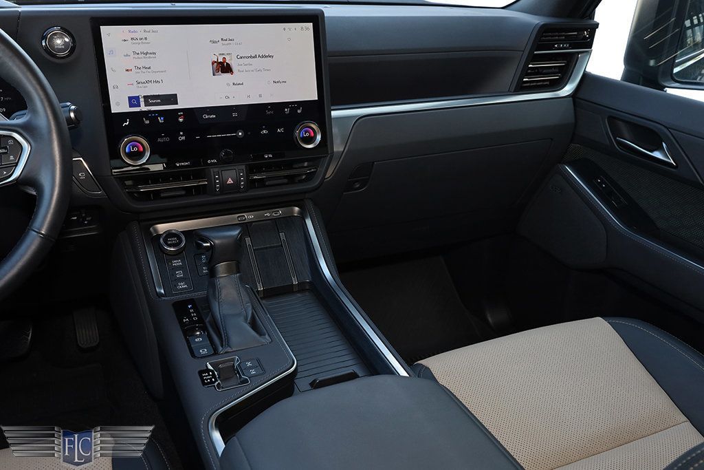 2024 Lexus GX GX 550 Overtrail+ 4WD - 23094487 - 26