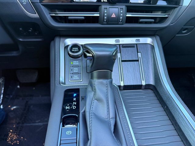 2024 Lexus GX GX 550 Overtrail 4WD - 22986551 - 17