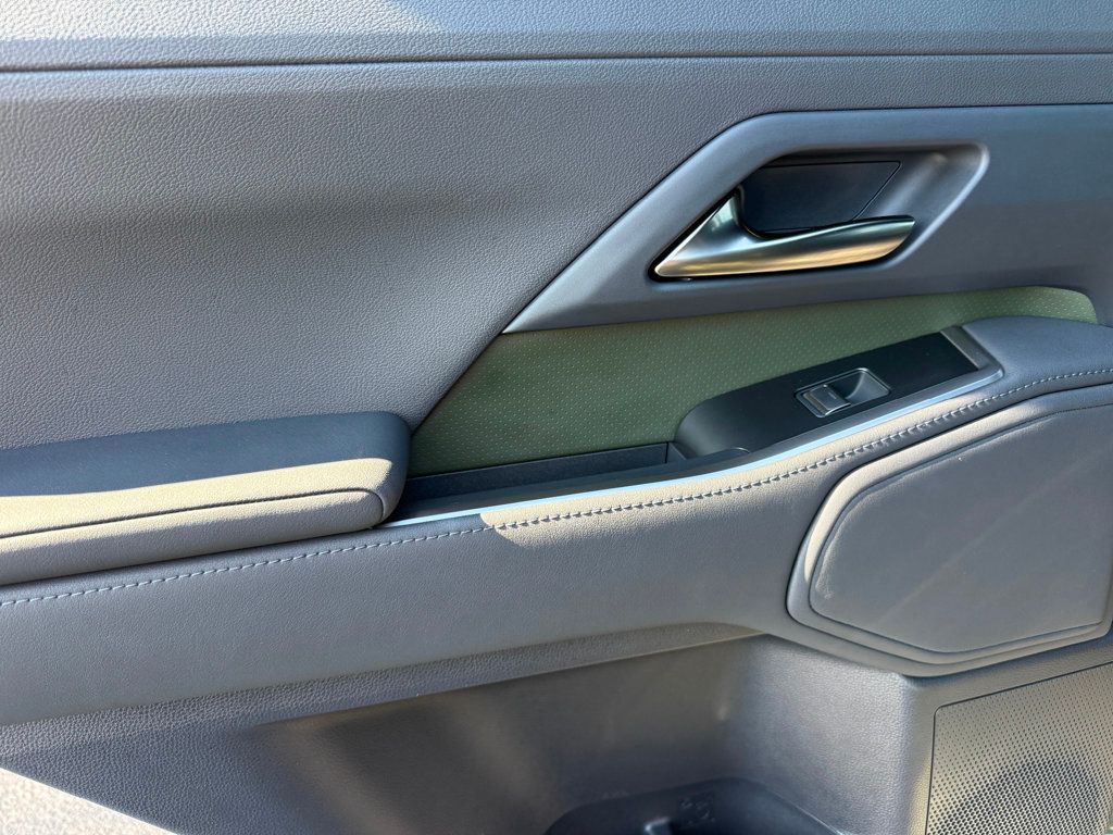 2024 Lexus GX GX 550 Overtrail 4WD - 22986551 - 31