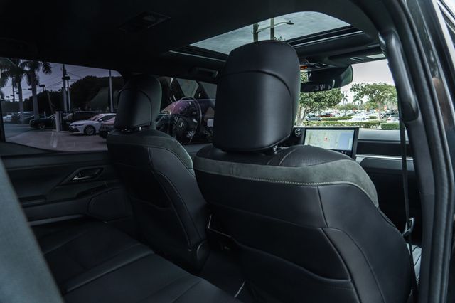 2024 Lexus GX GX 550 Overtrail 4WD - 22974715 - 25