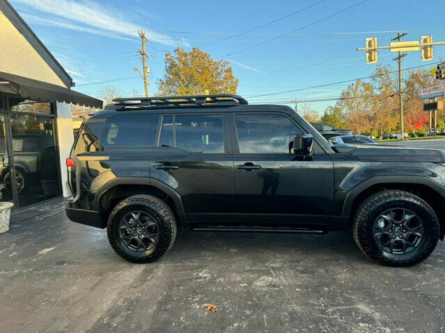 2024 Lexus GX GX-550/Overtrail/Heated&CooledSeats/HeadsUpDisplay/360Camera - 22672672 - 5