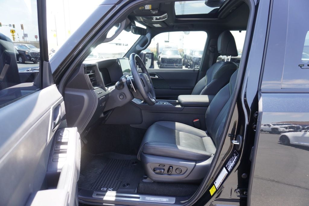 2024 Lexus GX GX 550 OVERTRIAL - 23053106 - 16