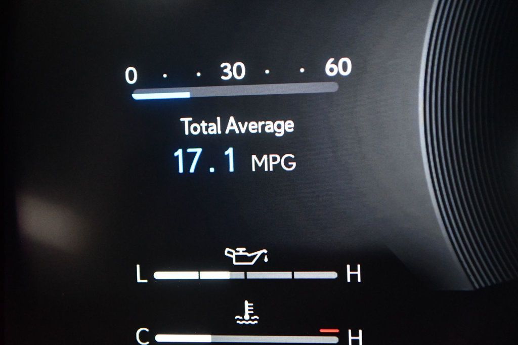 Lexus GX photo 43