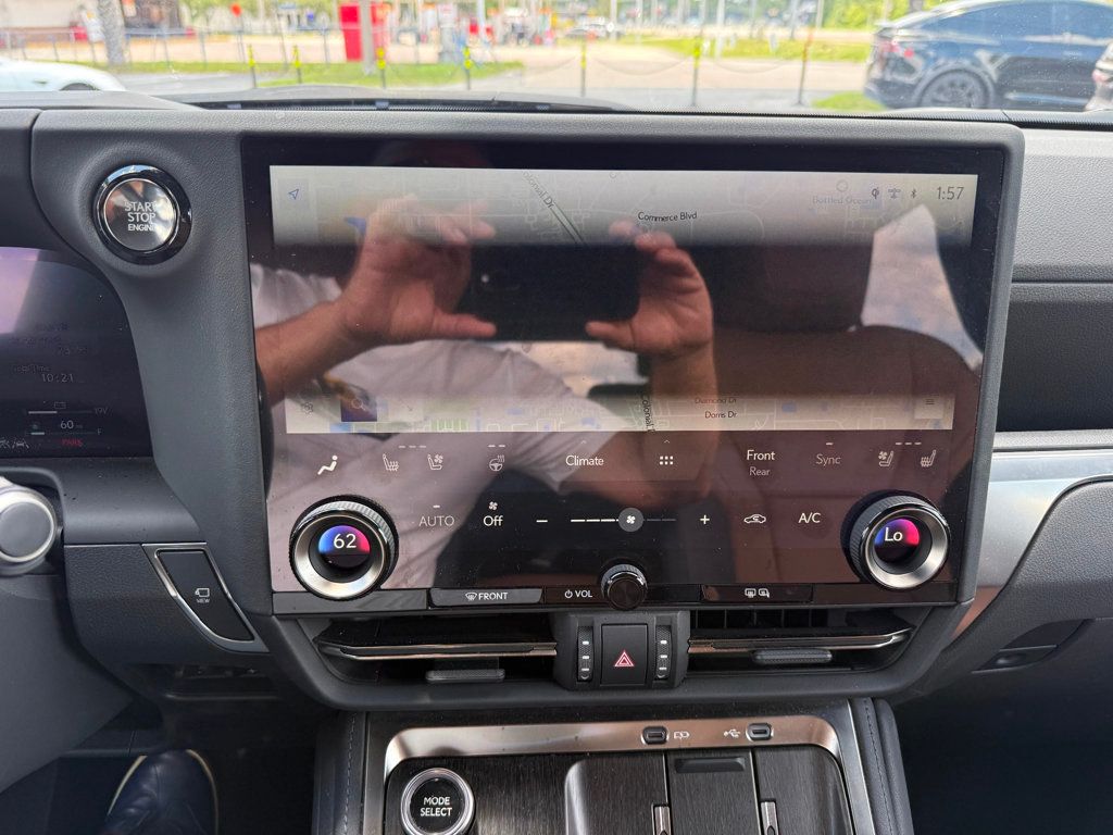 2024 Lexus GX GX 550 Premium+ 4WD - 23025071 - 17